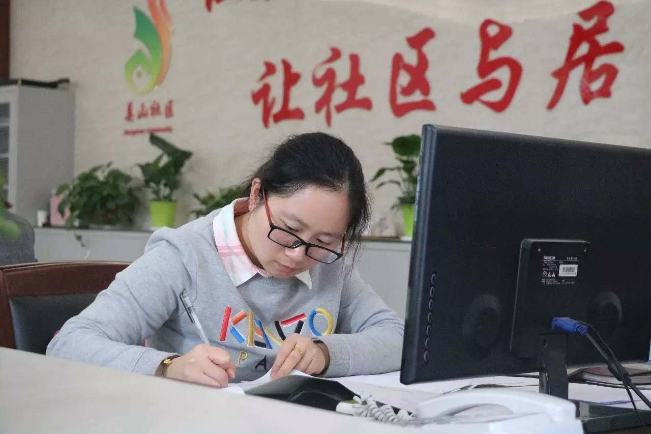 記者來到盂縣城鎮社區辦事處裕新苑社區