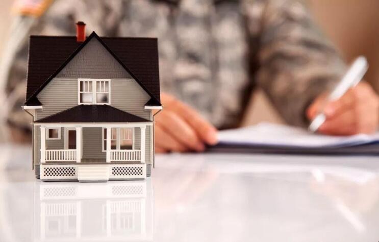 借貸人要求開發商對該商品房予以回購